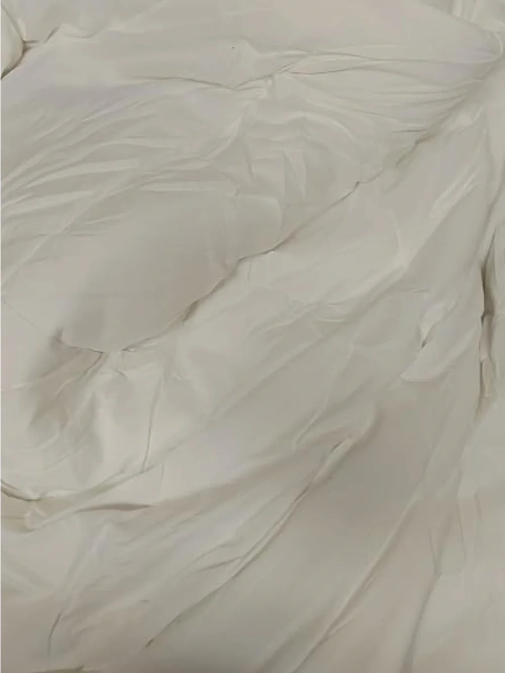 Queen White Plush Down Alternative Comforter